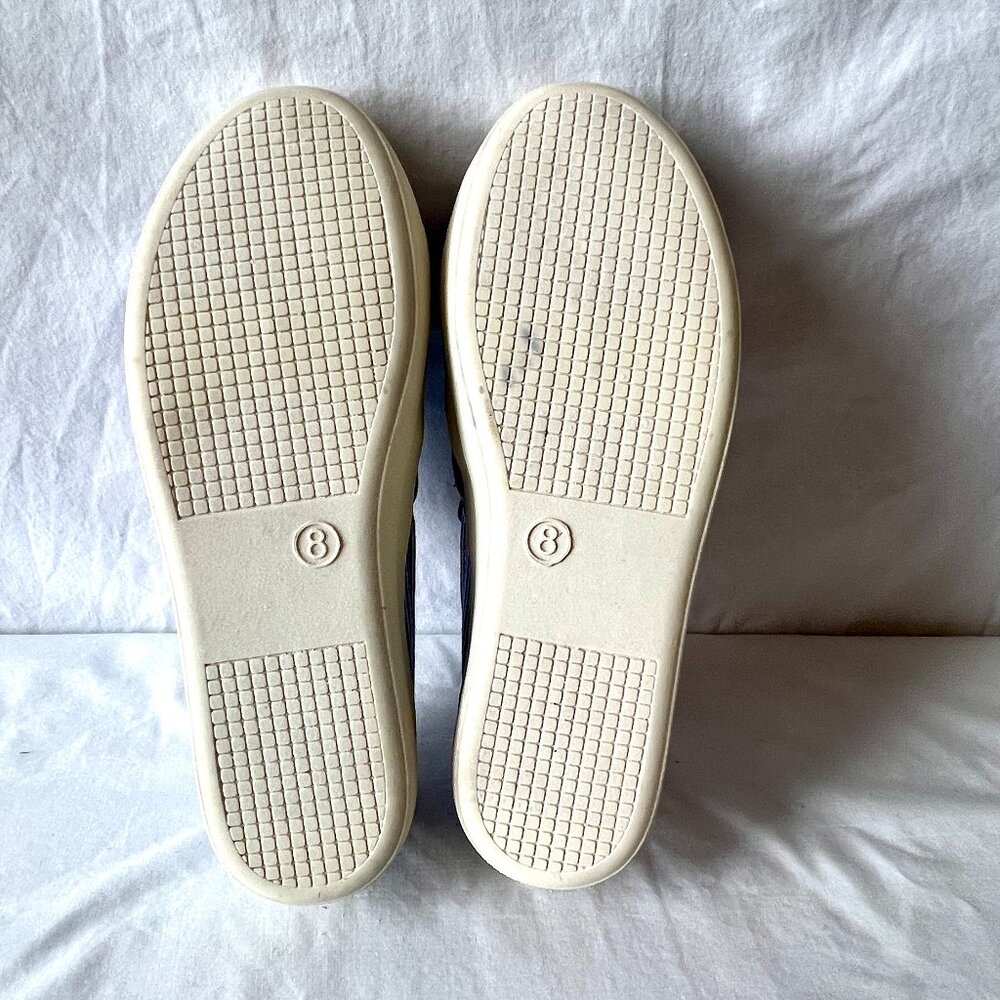 A New Day Mellie Fabric Blue & White Stripe Twist Slip On Sneakers, Size 8 EC! - Picture 4 of 12